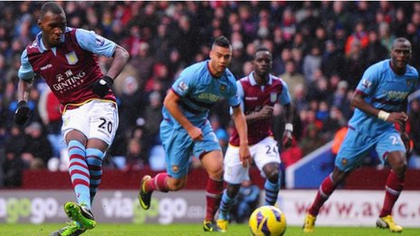 Benteke casually puts away the penalty for the first goal.